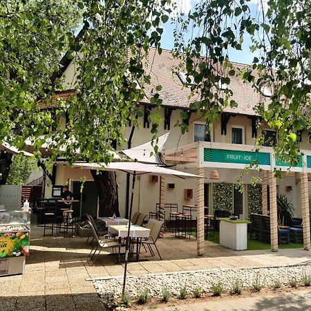 Villa Italia Guest House ชิโอฟก ภายนอก รูปภาพ