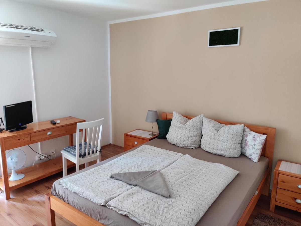 Villa Italia Guest House ชิโอฟก ภายนอก รูปภาพ